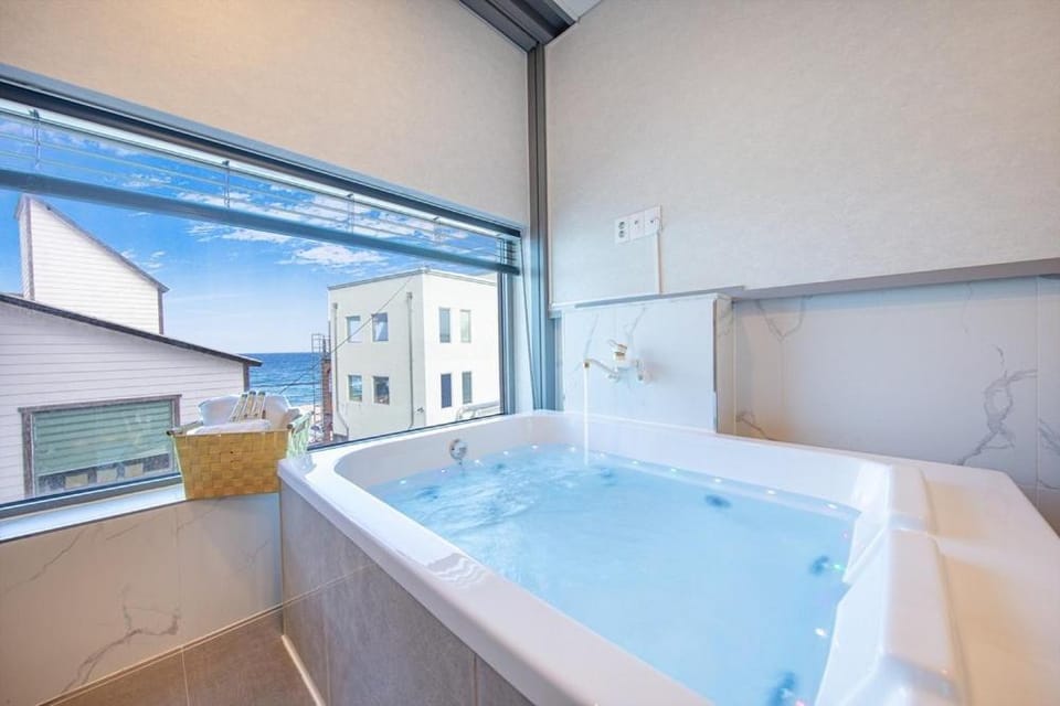 Gangneung wi Pension Bed and Breakfast in South Korea