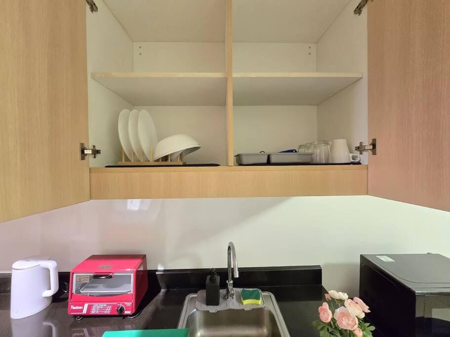 1BR Condotel with Balcony at SM Light Residences #LT10 Apartment in Mandaluyong