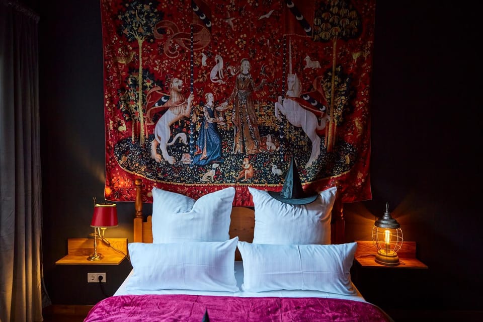 Decorative detail, Bedroom