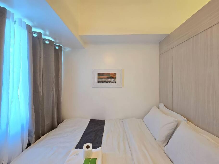 1BR Condotel with Balcony at SM Light Residences #LT11 Apartment in Mandaluyong