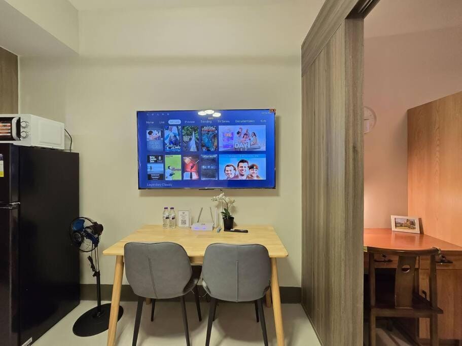 1BR Condotel with Balcony at FAME Residences #FM62 Apartment in Mandaluyong