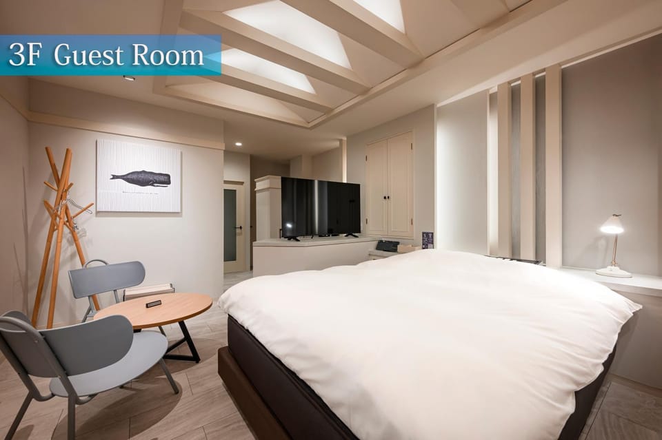 Bed, Photo of the whole room, Bedroom, Bedroom