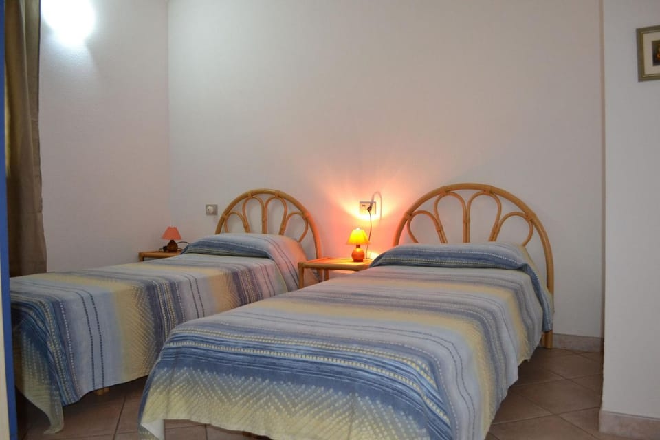 Spring, Summer, Bedroom, Autumn