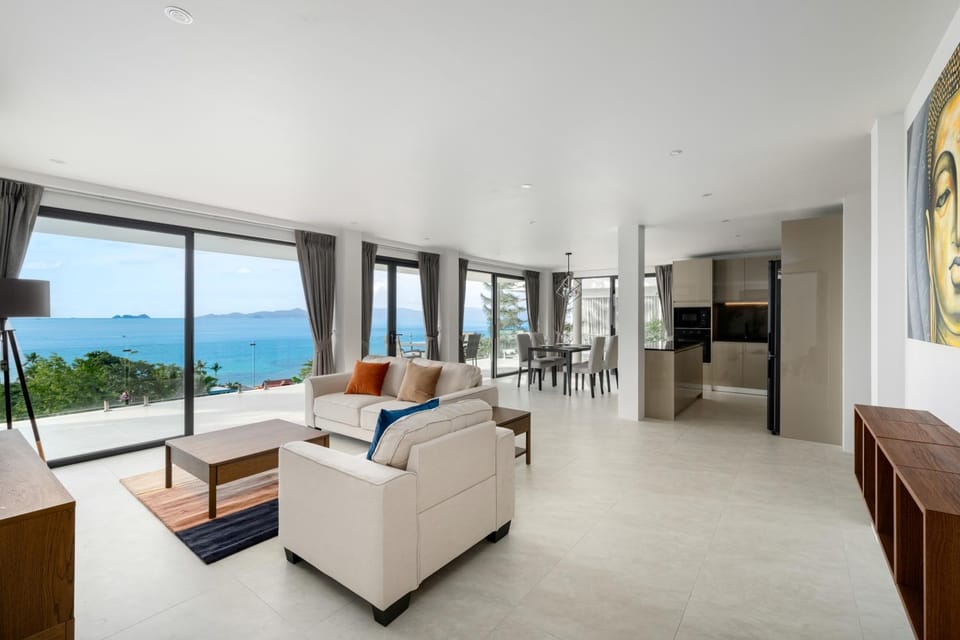 Communal lounge/ TV room, Living room, Evening entertainment