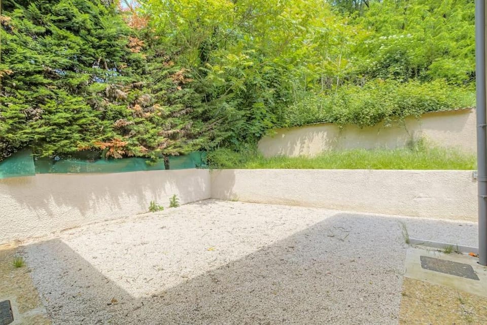 T2 neuf proche Lyon, St-Didier-au-Mont-d'Or Apartment in Lyon