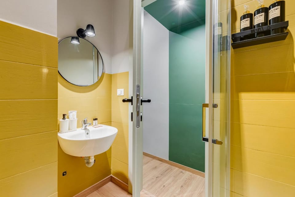 Vivilo Collection - Charme 24 Suites - Close to Via Veneto Bed and Breakfast in Rome
