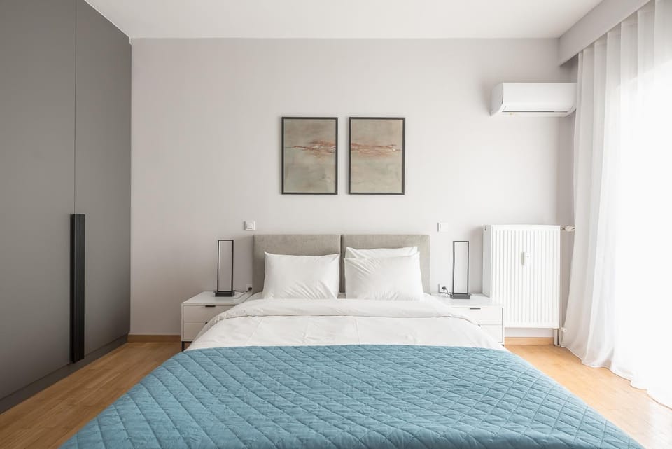 Bed, Photo of the whole room, Bedroom, air conditioner