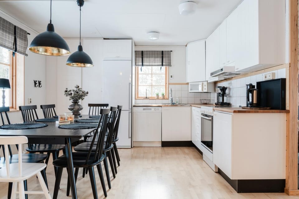 Ski-in/Ski-out | Wi-Fi | Sauna | Terrace | Stove House in Sweden