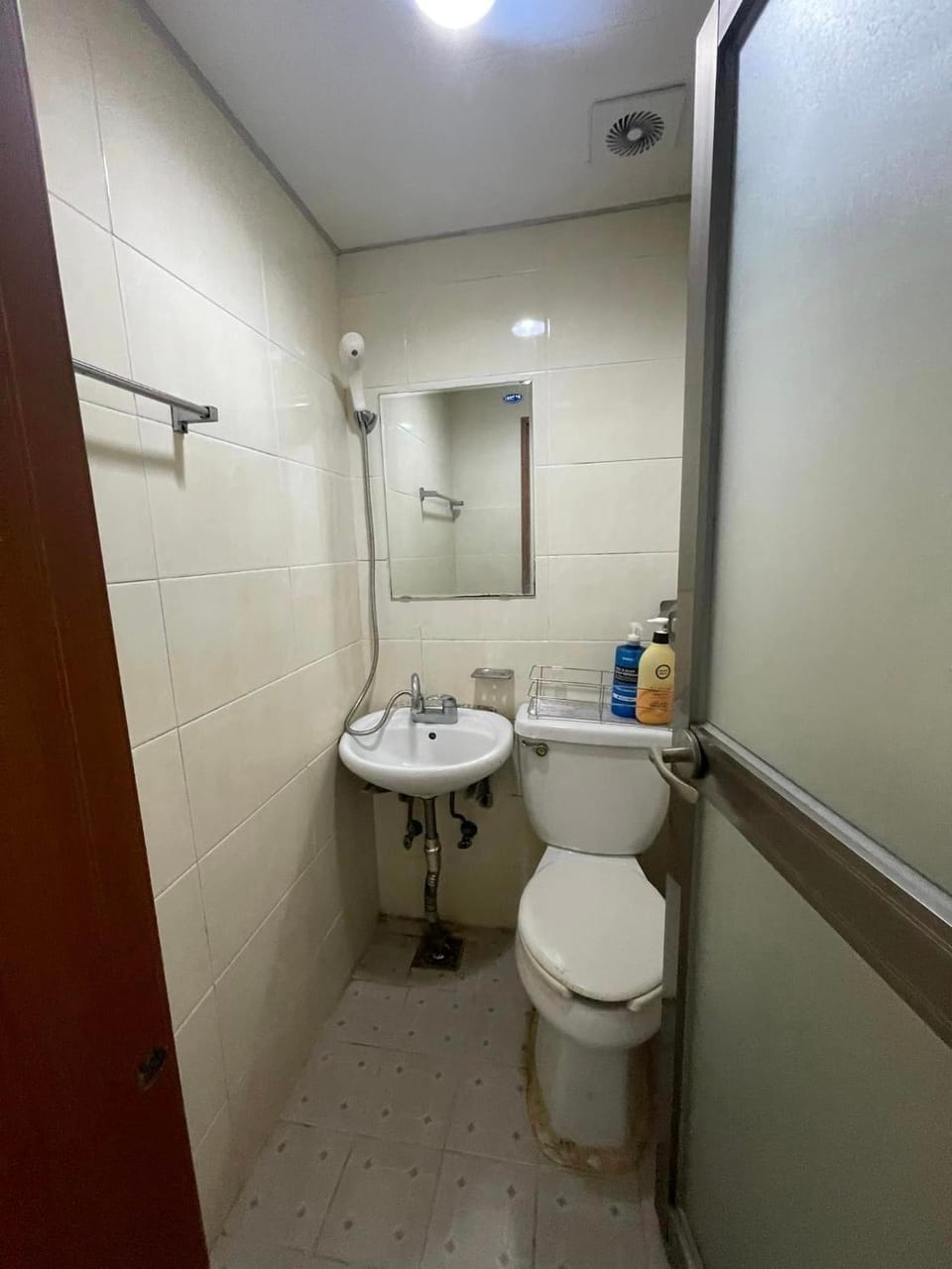 Shower, Toilet, Bathroom
