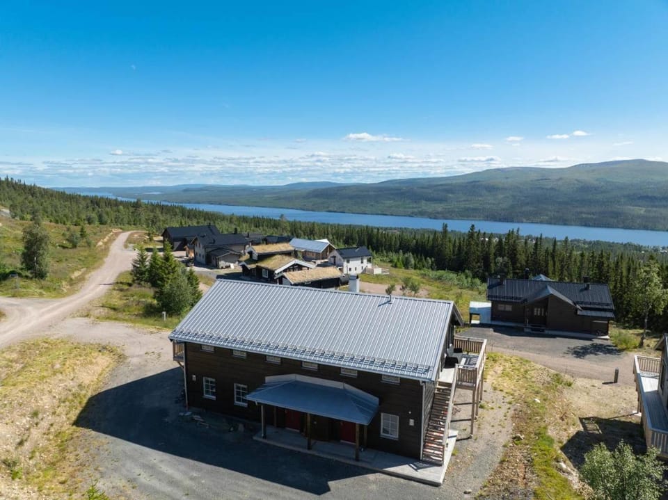 Ski-in/out | Wi-Fi | Sauna | EV Charge | Pets OK House in Sweden