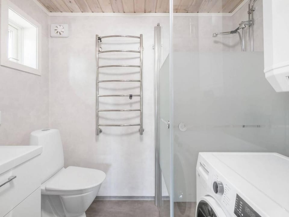 Fishing area | Wi-Fi 100/100 | Terrace | Washing machine House in Sweden