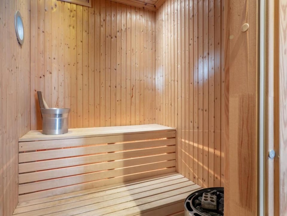 Hot tub | Sauna | Terrace | Pets allowed House in Sweden