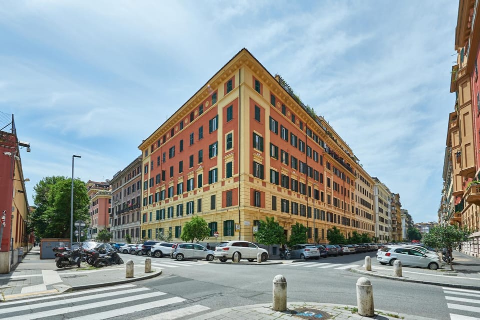 Property building, Street view