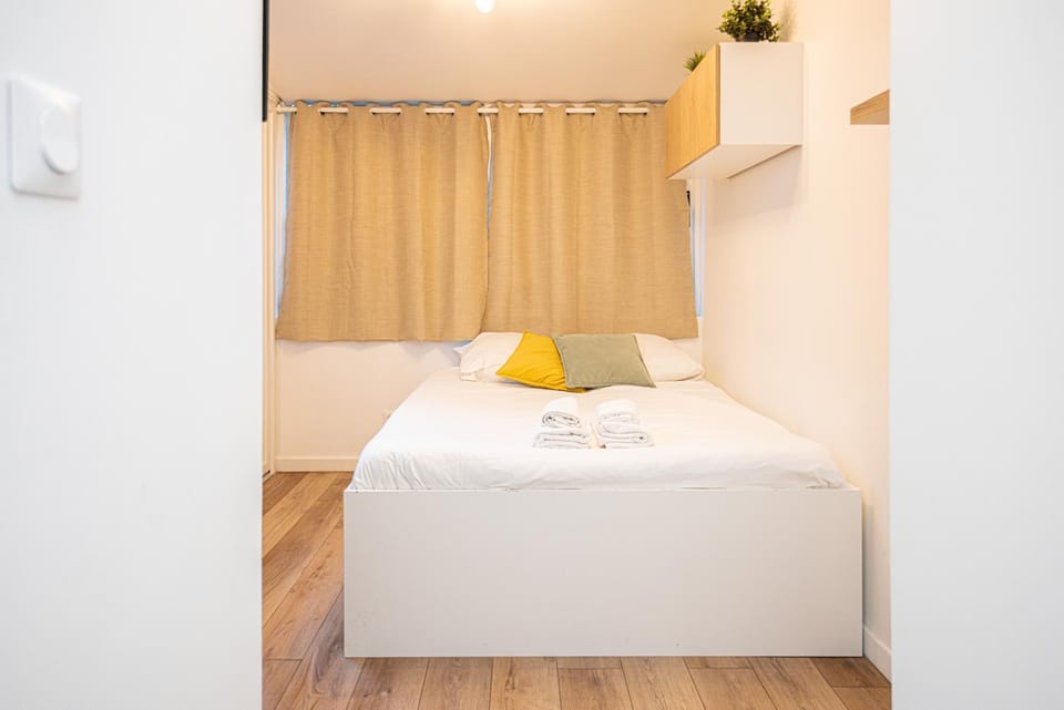 Studio GOOD VIBES - Wifi - Cosy - Hyper-centre Apartment in Orléans