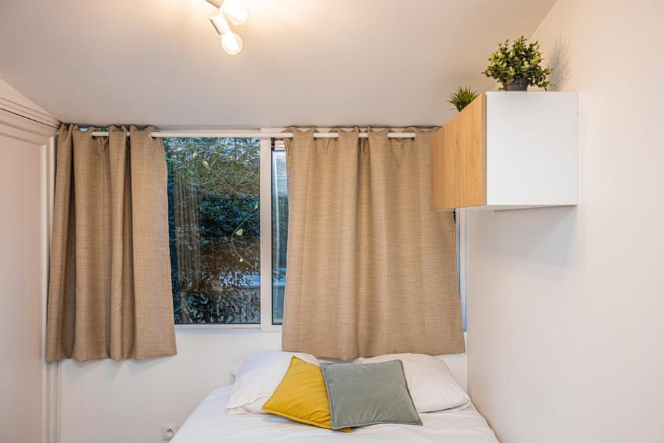 Studio GOOD VIBES - Wifi - Cosy - Hyper-centre Apartment in Orléans