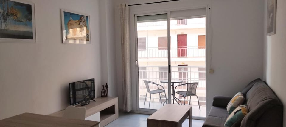 TV and multimedia, Balcony/Terrace, Living room