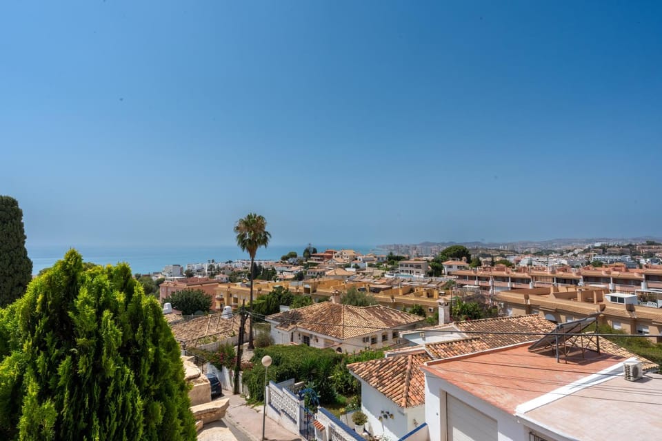 Day, Natural landscape, City view, Sea view