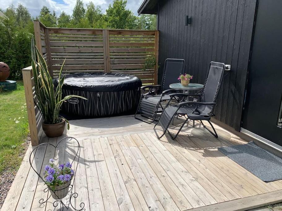 Nybyggt -med spabad, bastu och nära stor badstrand House in Sweden