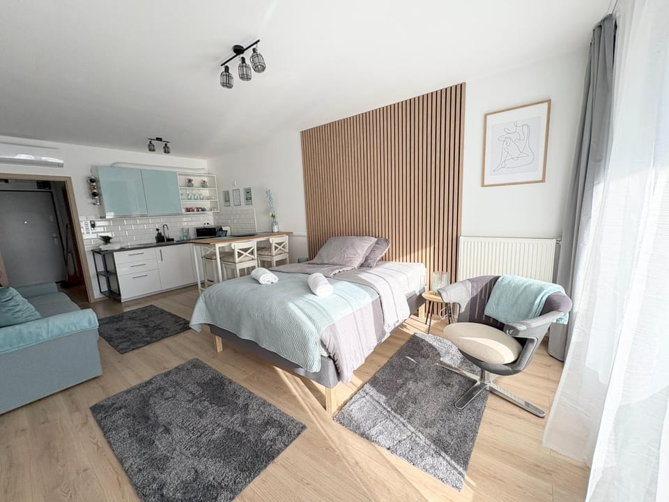 Kitchen or kitchenette, Living room, Bedroom
