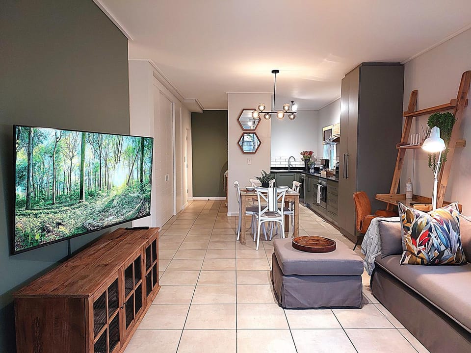 Brizzy's Garden Luxe Retreat Great Location! Apartment in Port Elizabeth
