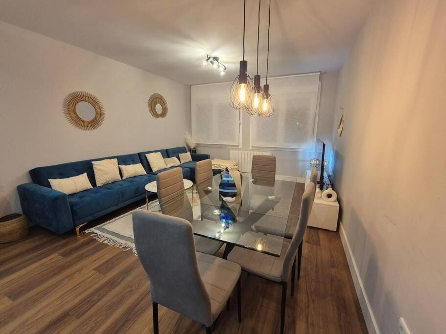 1A136 Apartamento Mar de poniente by R2R Consulting Apartment in Gijón