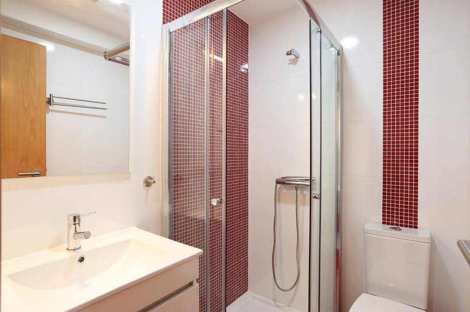 Shower, Bathroom