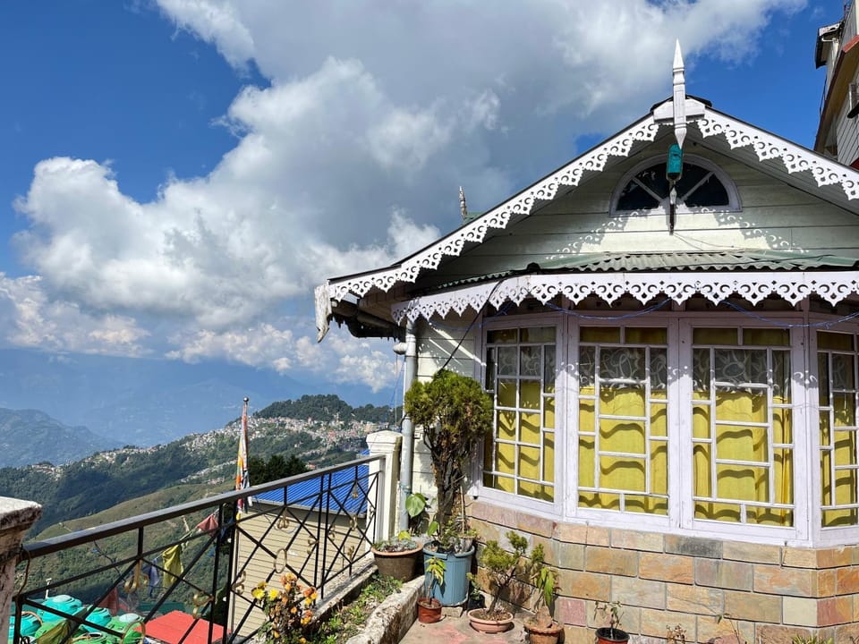 Property building, Day, Natural landscape, View (from property/room), Balcony/Terrace, Mountain view