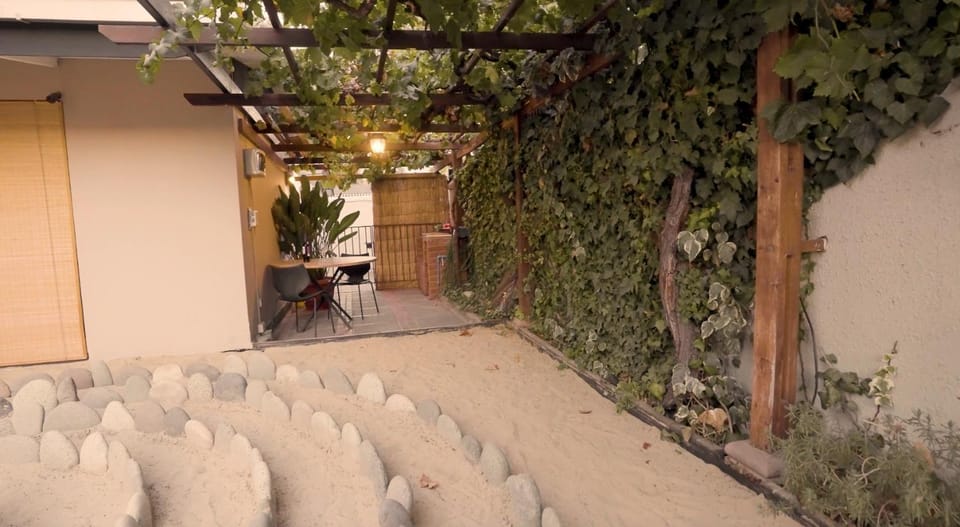 Garden, Balcony/Terrace