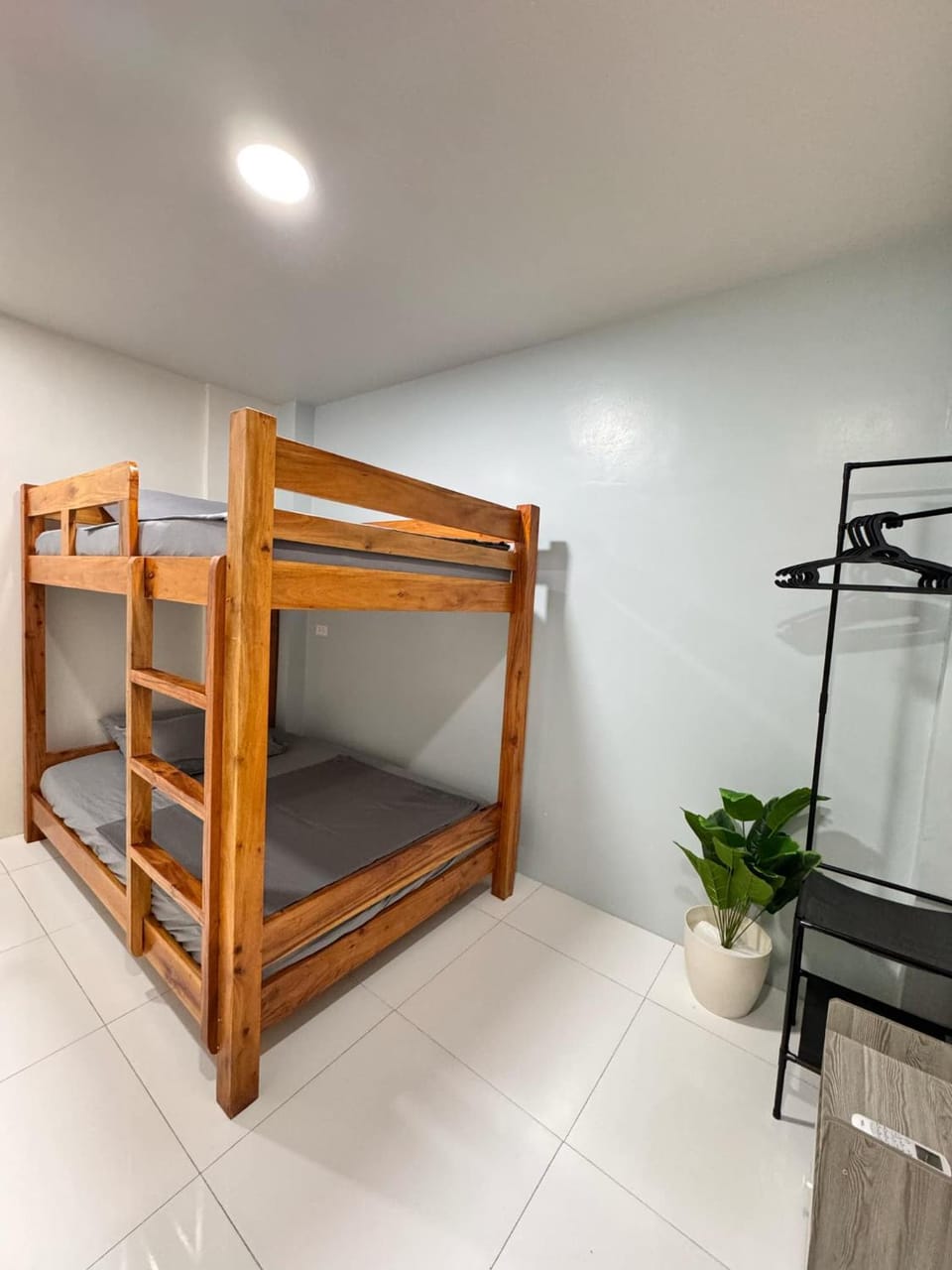 Bedroom, bunk bed