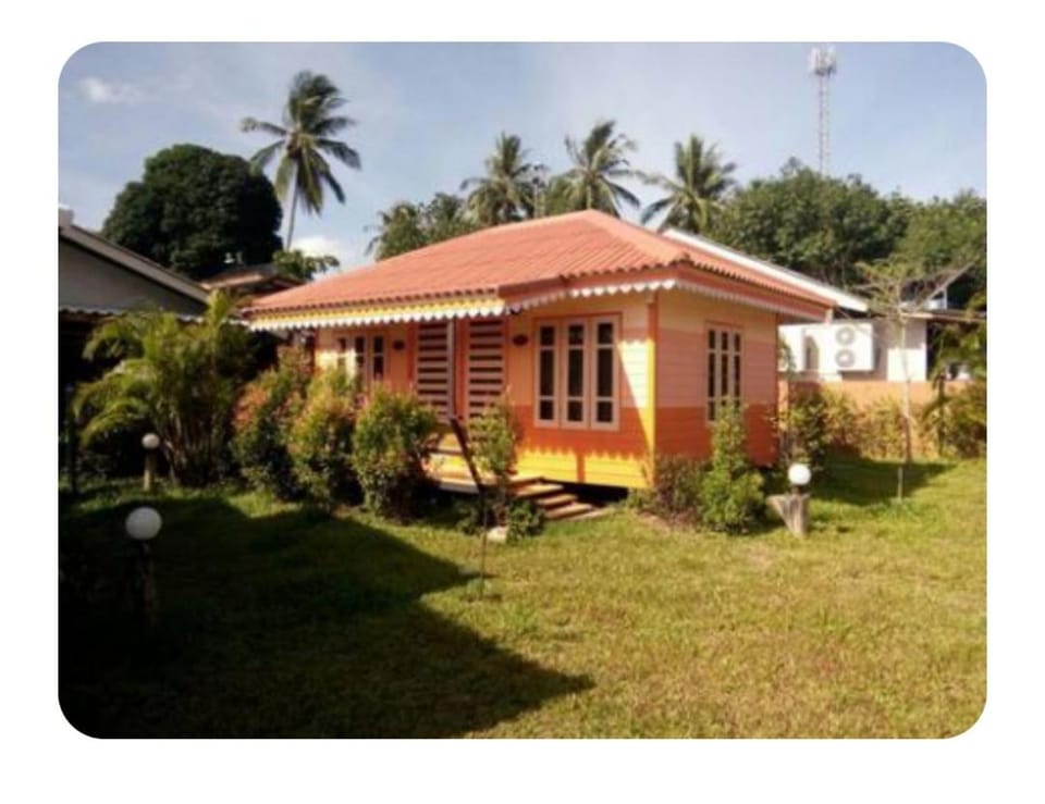 Phetmanee Resort Hostel in Krabi Changwat