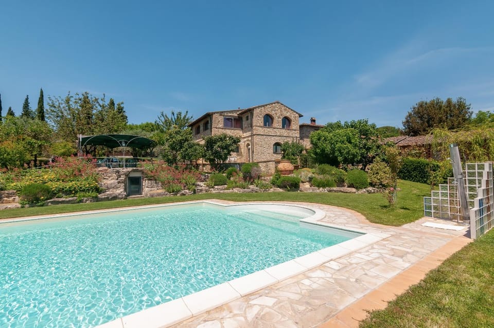 Property building, Swimming pool