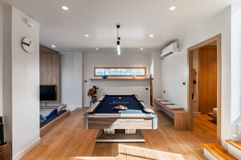 Sense Pool Villa HuaHin - 4BR&BBQ, 5 Min Walk to the Beach Villa in Nong Kae