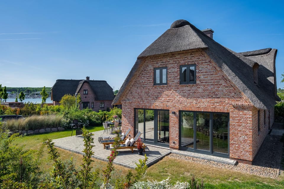 Entdecke das Reethüüs 28 – Ihr neues Schleiferienhaus in Kappeln House in Kappeln