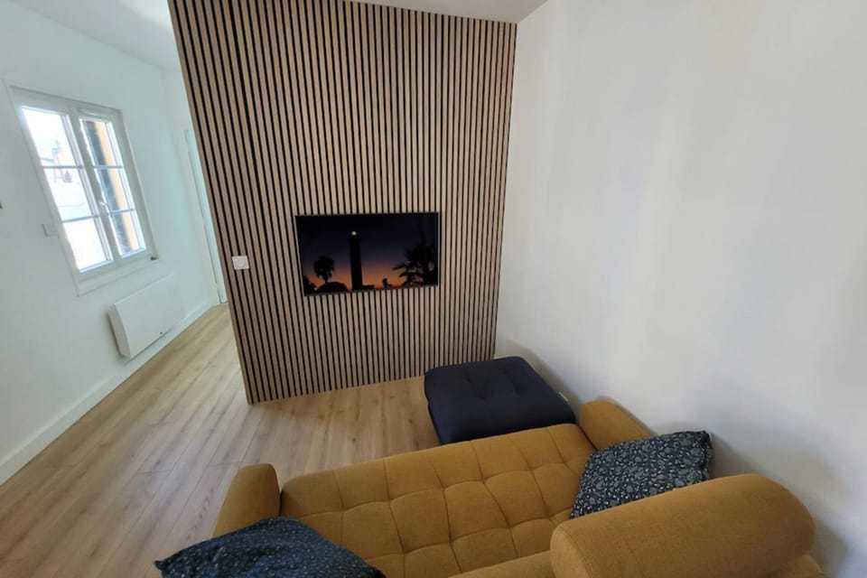 Apartment with Wifi near city center Apartment in Deauville