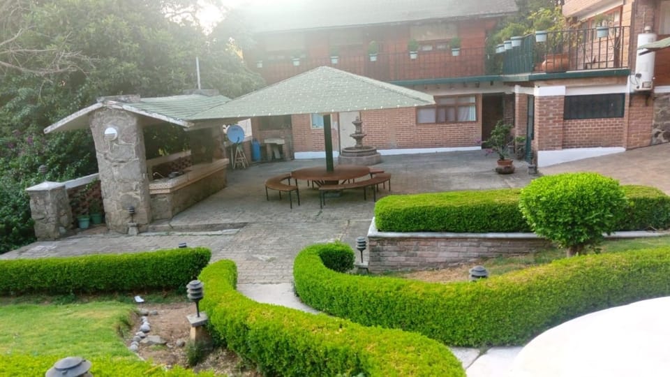Villa San Francisco Chalet in Valle de Bravo