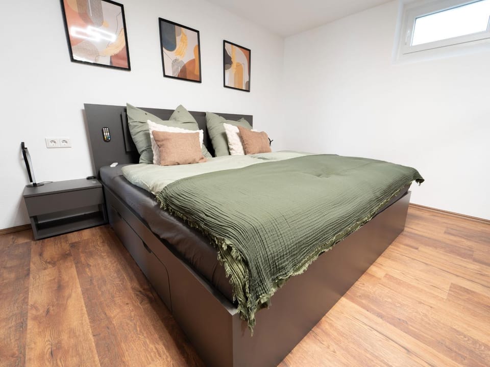 Living room, Bedroom