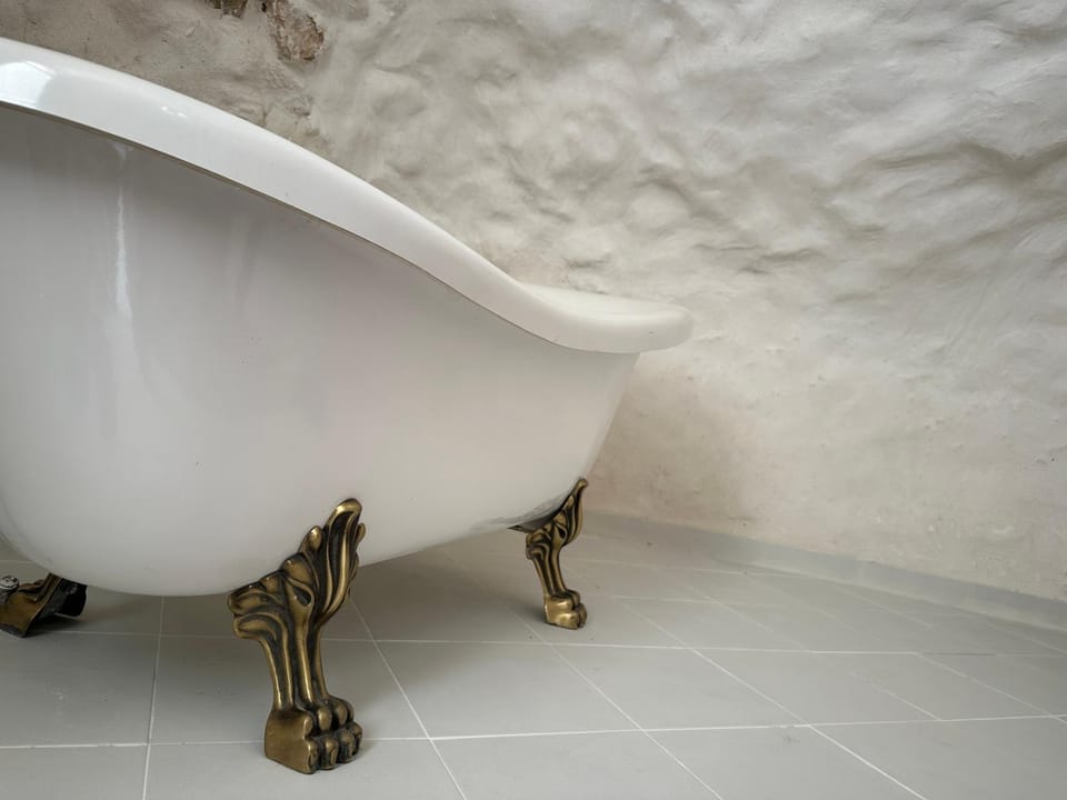 Bedroom, Bath