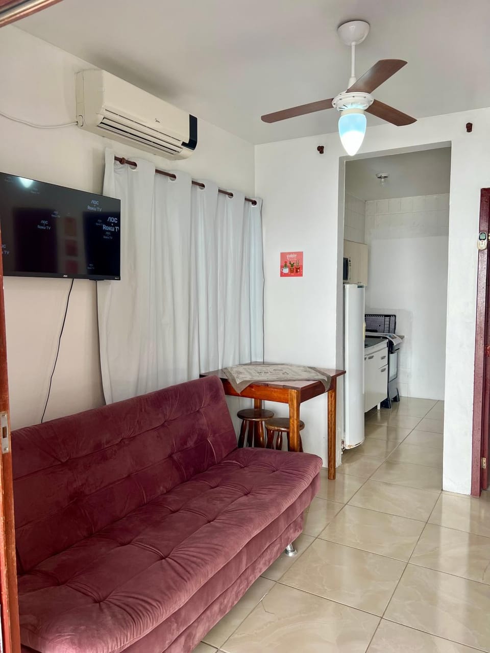 Residencial Taiana - Kitnet pertinho do mar de Canasvieiras Apartment in Florianopolis