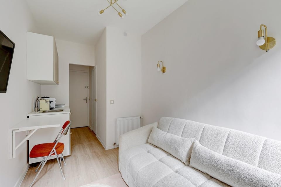 TV and multimedia, Living room, Dining area