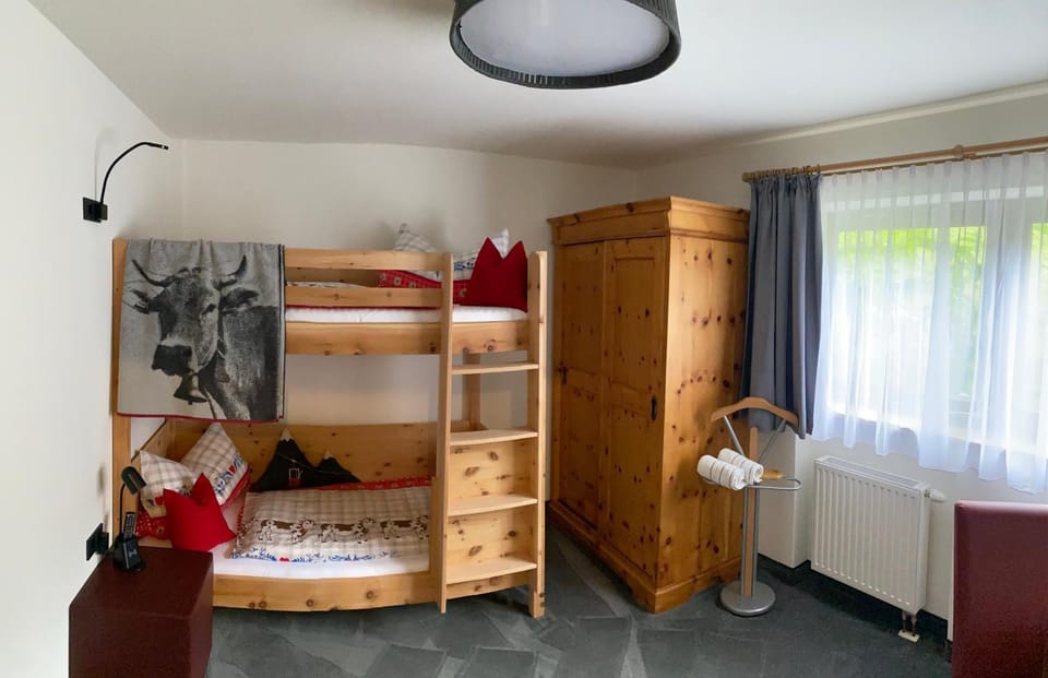 dahoam im DORFHEISL Bed and Breakfast in Salzburgerland