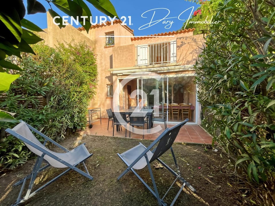 Garden, Garden view, sunbed