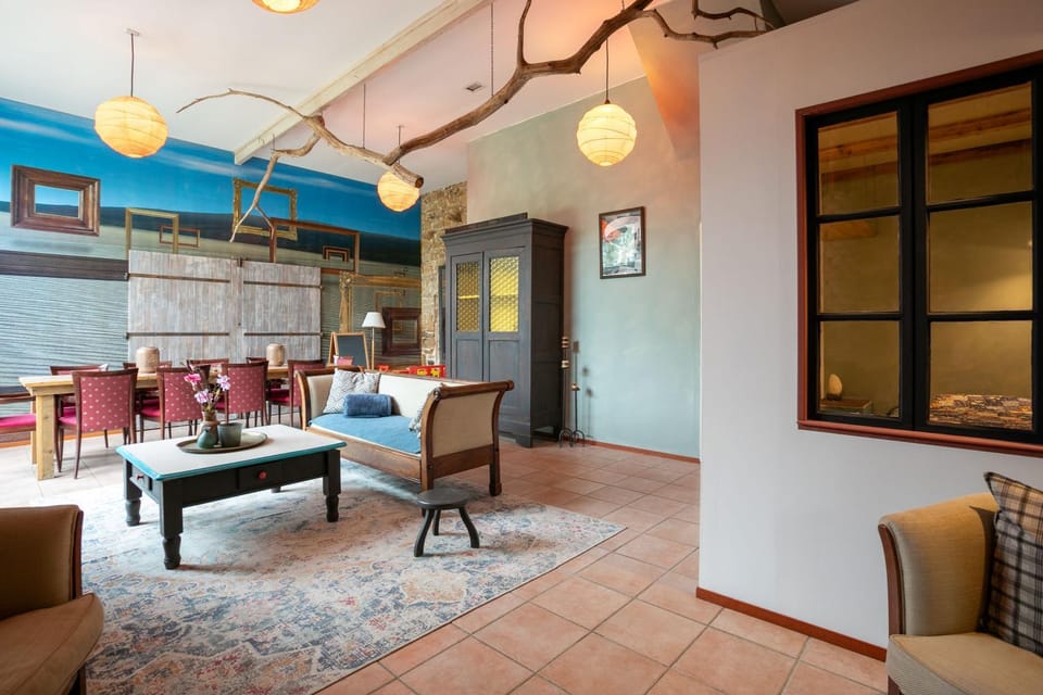 Property building, Living room