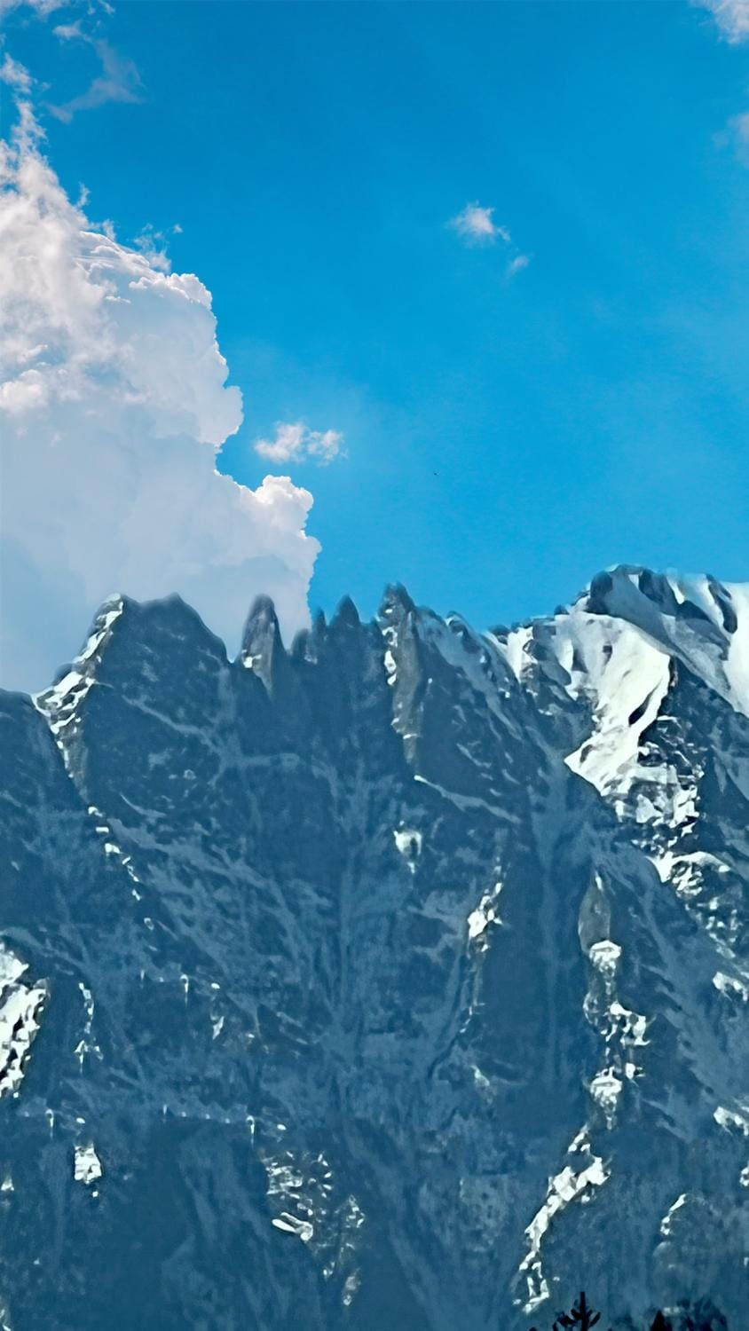 Nearby landmark, Natural landscape, Mountain view