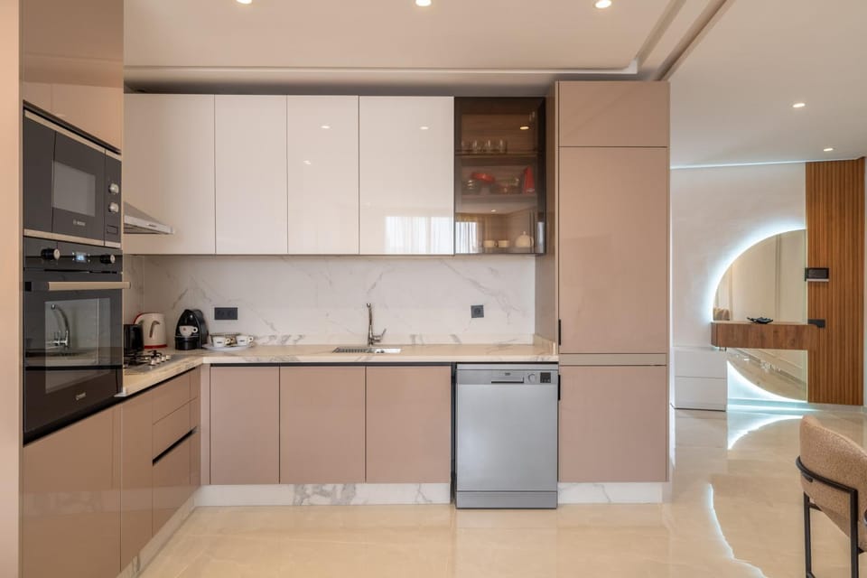 Kitchen or kitchenette, oven, stove