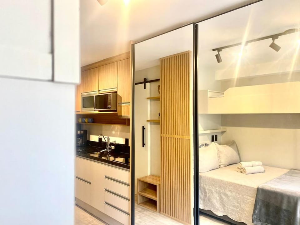 V106 - Luxo pertinho do Metrô, Academia e Ar Cond. Apartment in Sao Paulo City