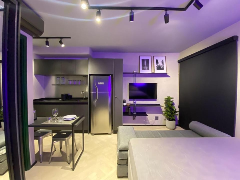 P109 - Luxo em Pinheiros | Metrô | Av. Rebouças Apartment in Sao Paulo City