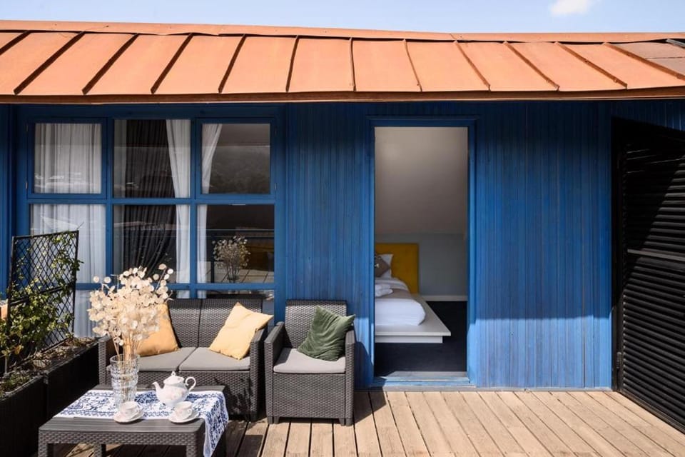Balcony/Terrace, Photo of the whole room
