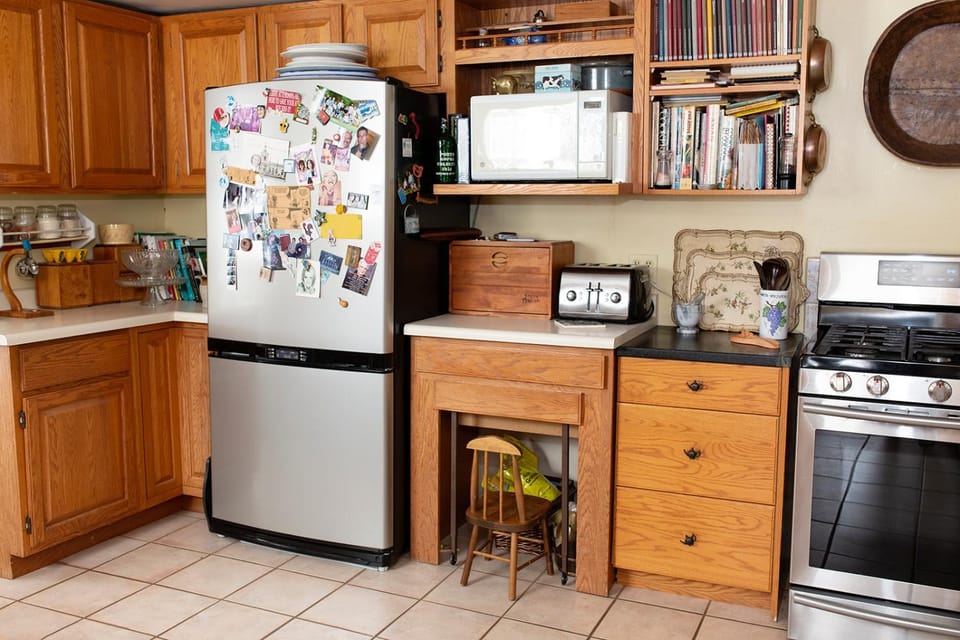 Coffee/tea facilities, Kitchen or kitchenette, oven, toaster