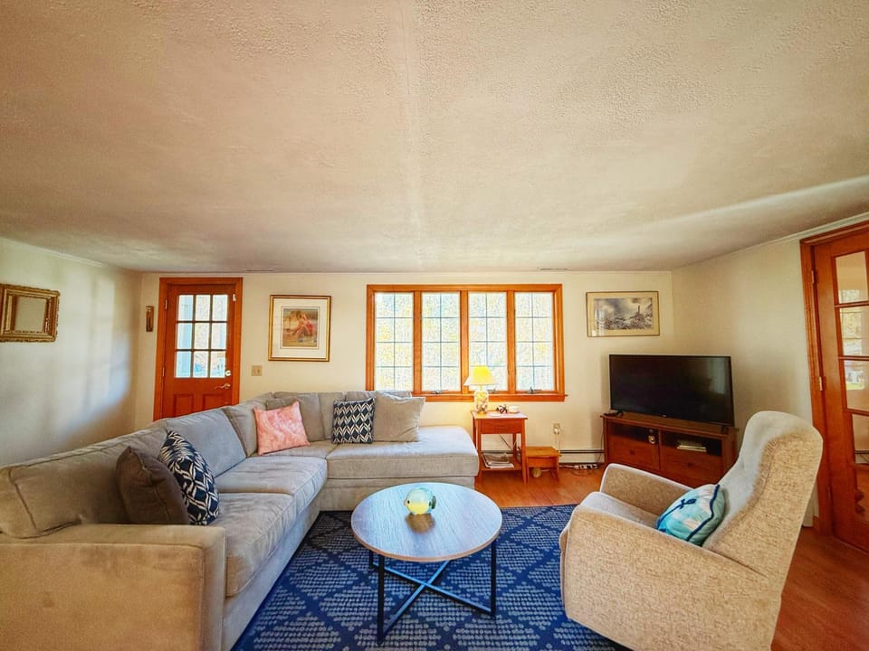 TV and multimedia, Living room