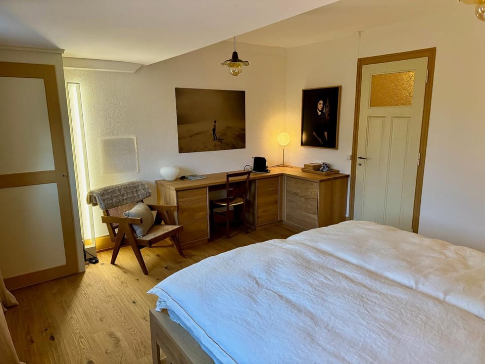 Domus Purpurea Bed and Breakfast in Canton of Vaud